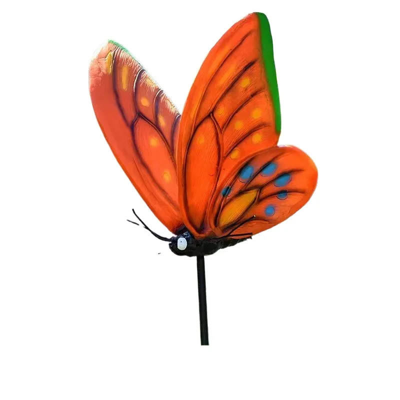 Escultura de mariposa al aire  - Gardening Tools Sketch reseña y precio